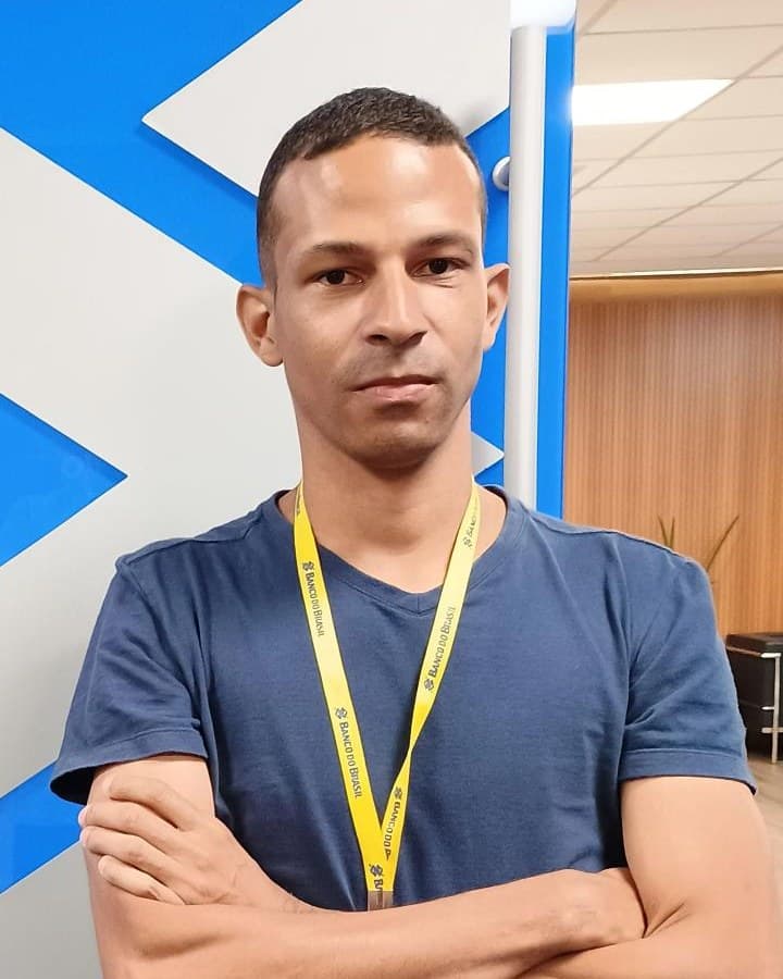 Foto de Nilton Moura, engenheiro de software da Software Tech IA